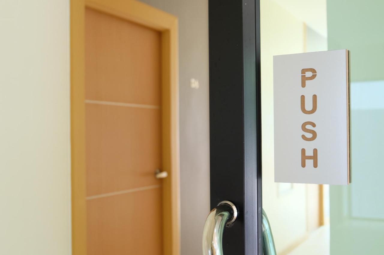 Order Residence Ban Pa Muat المظهر الخارجي الصورة